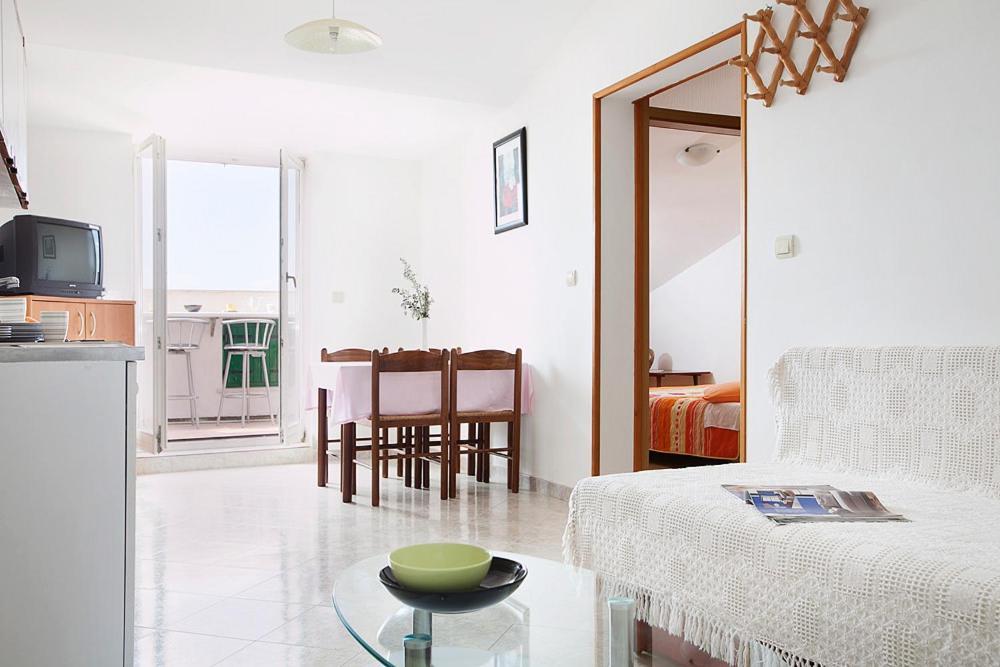 Apartments Eugen 2024 Rabac Exterior photo
